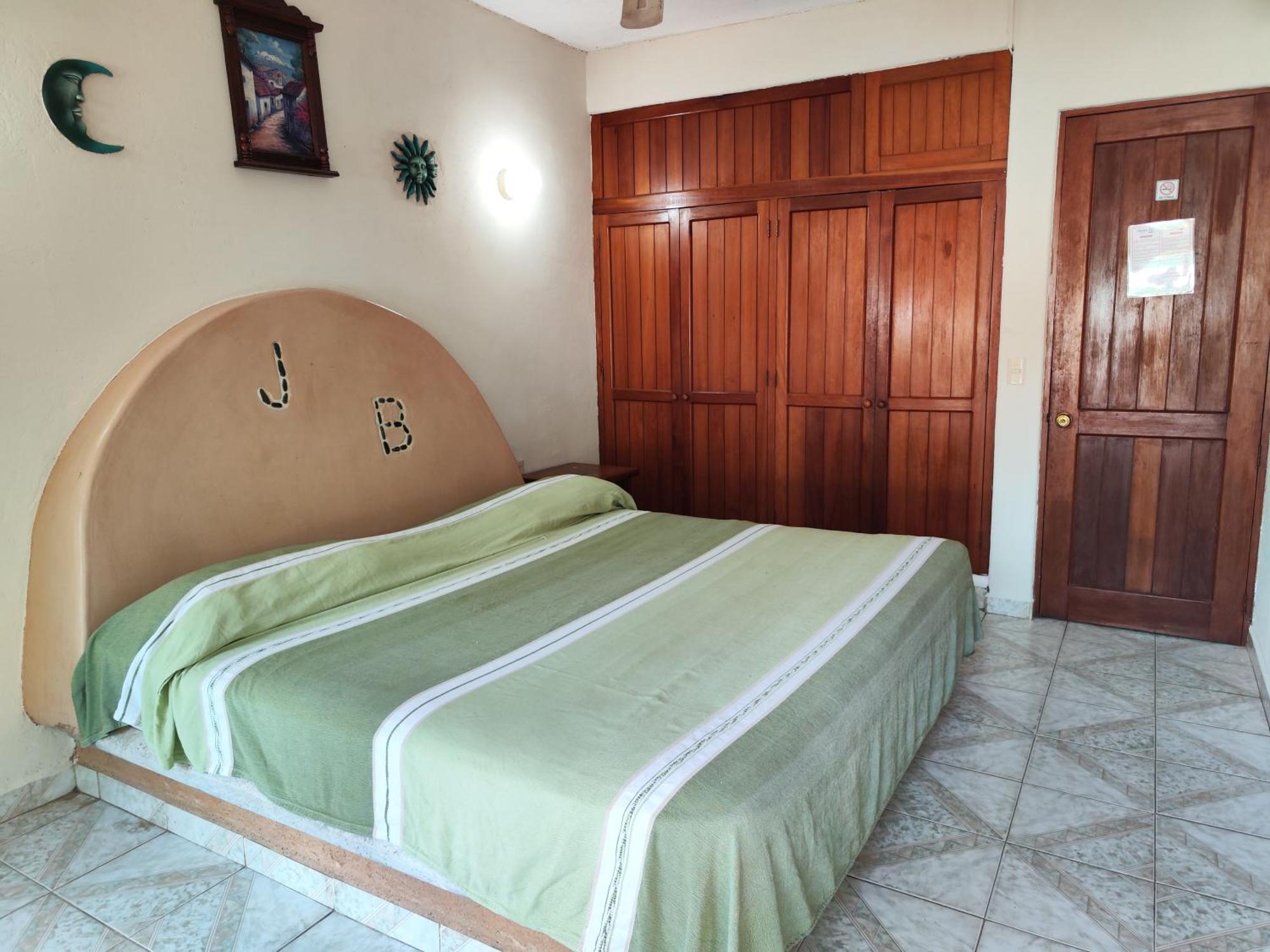 Hotel J.B. Zihuatanejo Exterior foto